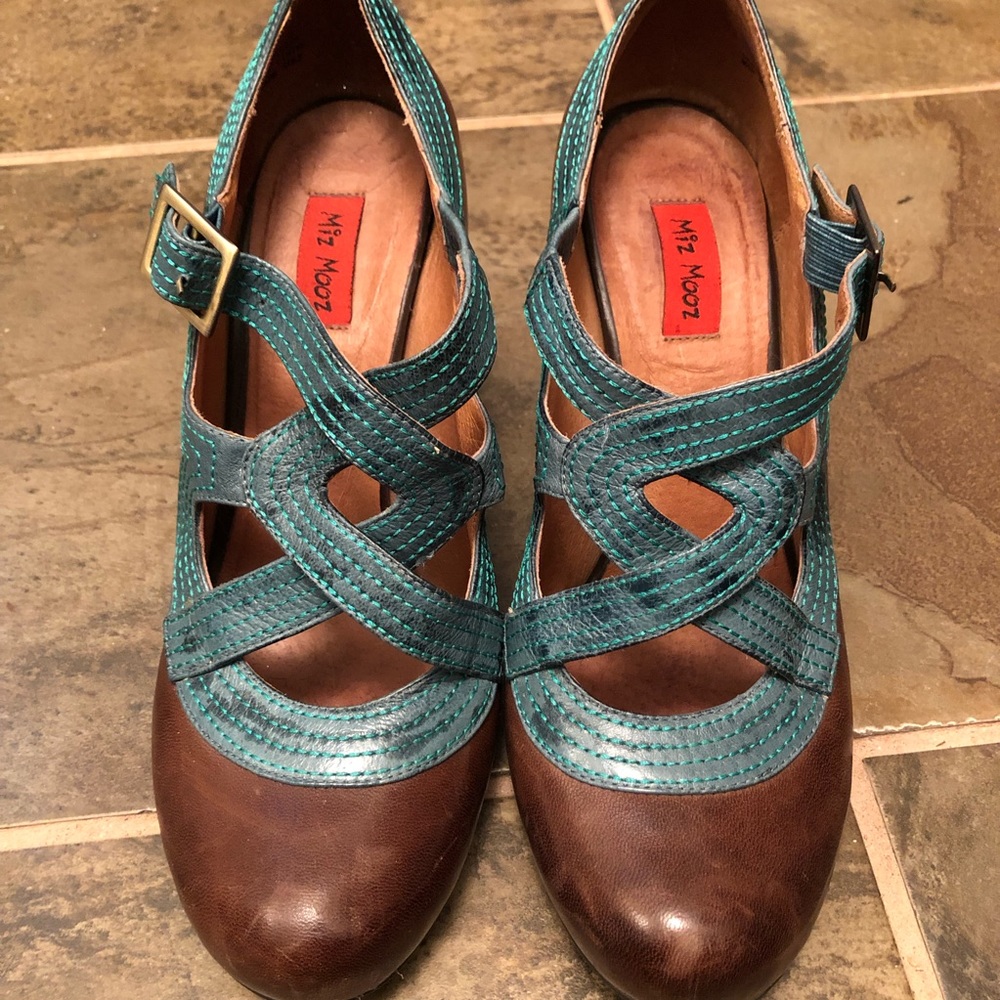 Mix Mooz shoes